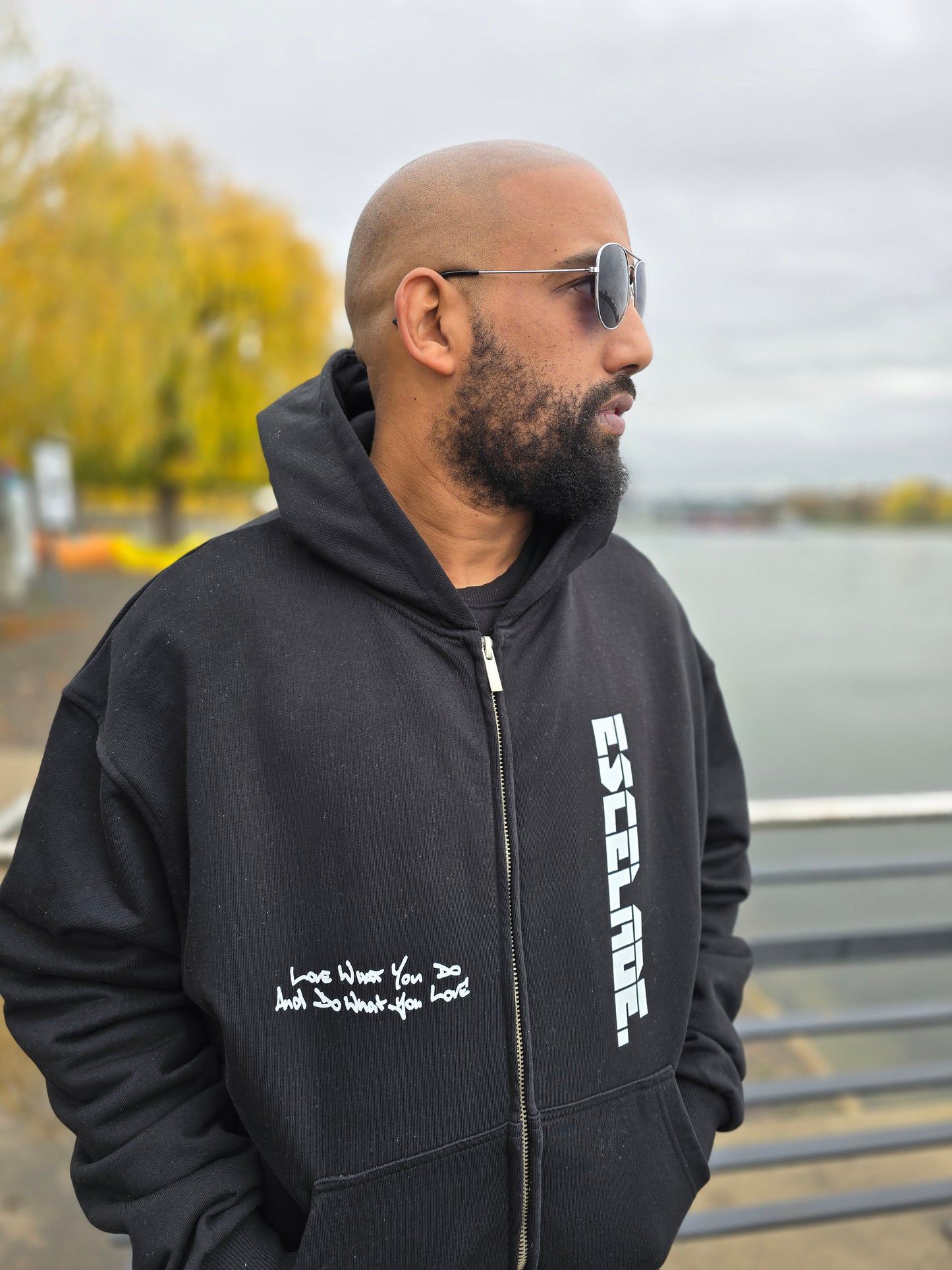 ESCELADE. 1002 "TigerKing" Zipper
